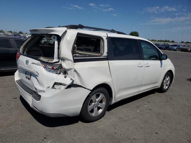 Photo 3 from auction – 2011 TOYOTA SIENNA LE with VIN 5TDKK3DC2BS101405