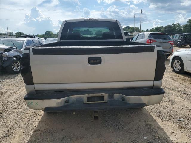 Photo 6 from auction – 2004 CHEVROLET SILVERADO with VIN 1GCEK19T14E216239