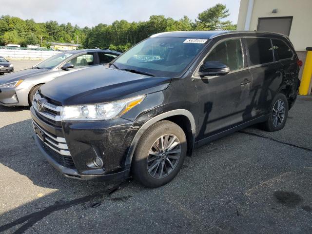Photo 1 from auction – 2019 TOYOTA HIGHLANDER with VIN 5TDJZRFH7KS729169