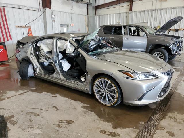 Photo 4 from auction – 2021 LEXUS ES 250 BAS with VIN 58AD11D17MU007697