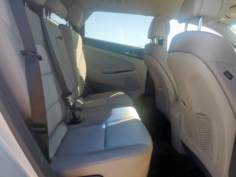 Photo 11 from auction – 2016 HYUNDAI TUCSON LIM with VIN KM8J33A29GU212679