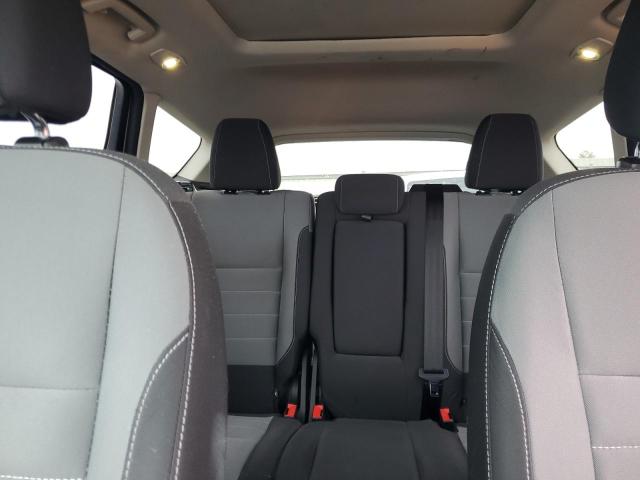 Photo 10 from auction – 2016 FORD ESCAPE SE with VIN 1FMCU9GX8GUA01615