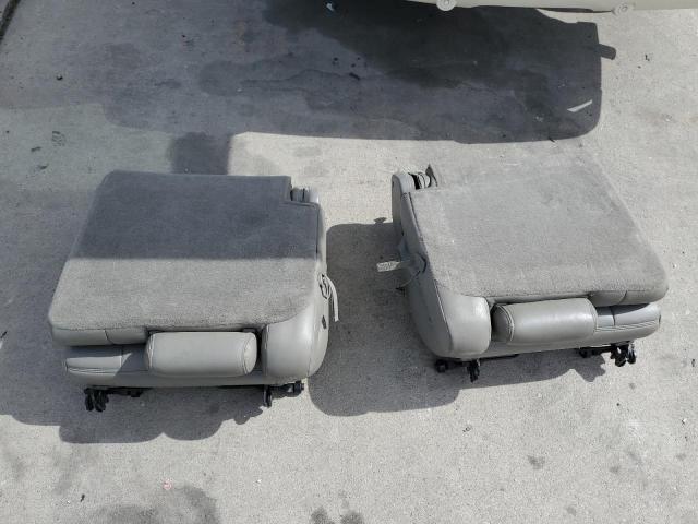 Photo 13 from auction – 2003 CADILLAC ESCALADE L with VIN 1GYEC63T53R114544