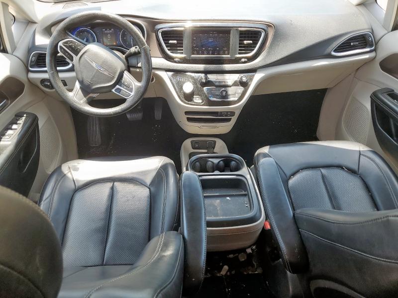Photo 8 from auction – 2020 CHRYSLER VOYAGER LX with VIN 2C4RC1DG2LR157809
