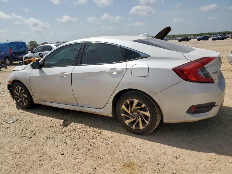 Photo 2 from auction – 2018 HONDA CIVIC EX with VIN 19XFC2F79JE039227