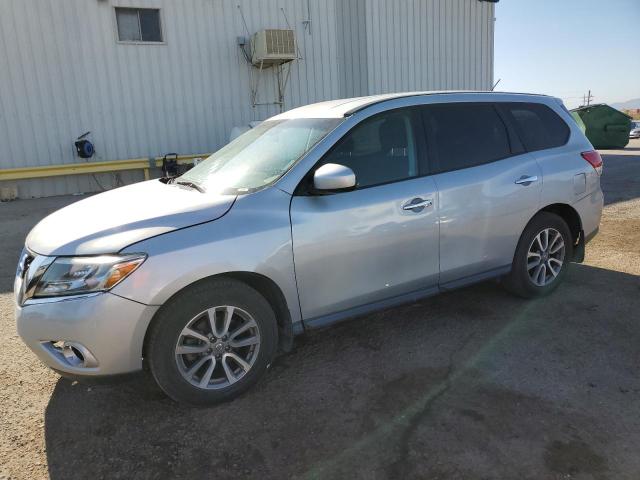 NISS PATHFINDER S 2014 with VIN 5N1AR2MM5EC694124 - Photo from auction