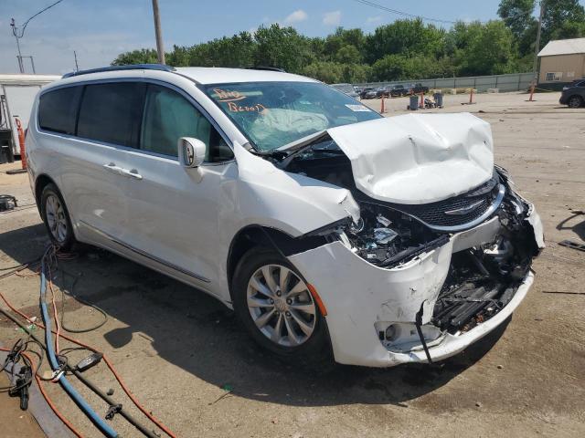 Photo 4 from auction – 2019 CHRYSLER PACIFICA T with VIN 2C4RC1BG4KR592896