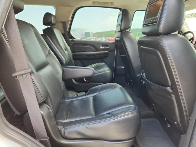 Снимка 11 от търг – 2010 CADILLAC ESCALADE P с VIN 1GYUKCEF2AR273099