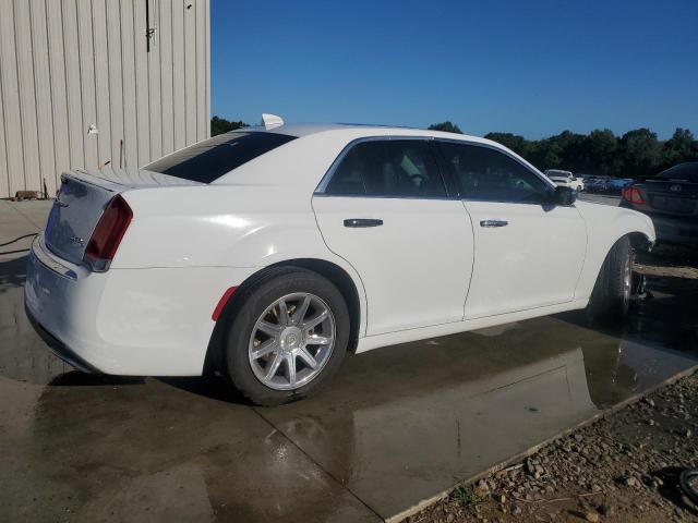 Photo 3 from auction – 2015 CHRYSLER 300C with VIN 2C3CCAEG5FH791926