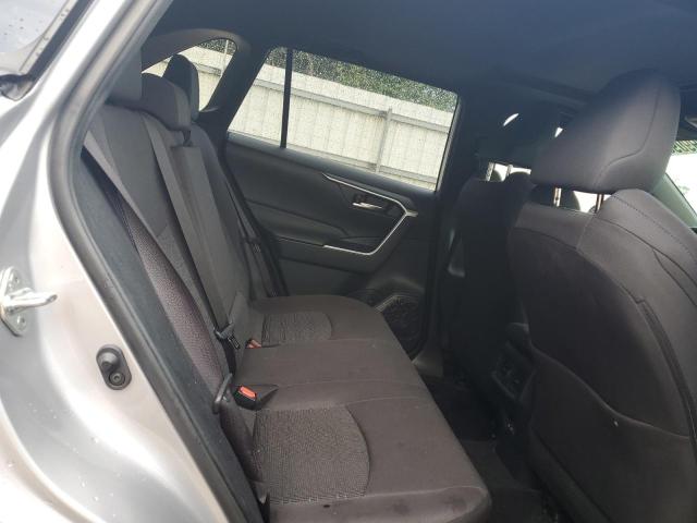 Photo 11 from auction – 2023 TOYOTA RAV4 SE with VIN JTM16RFV0PD084138