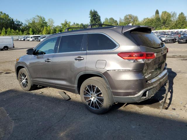 Photo 2 from auction – 2017 TOYOTA HIGHLANDER with VIN 5TDJZRFH8HS375333