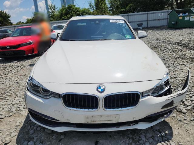 Photo 5 from auction – 2018 BMW 330 with VIN WBA8D9G54JNU69493