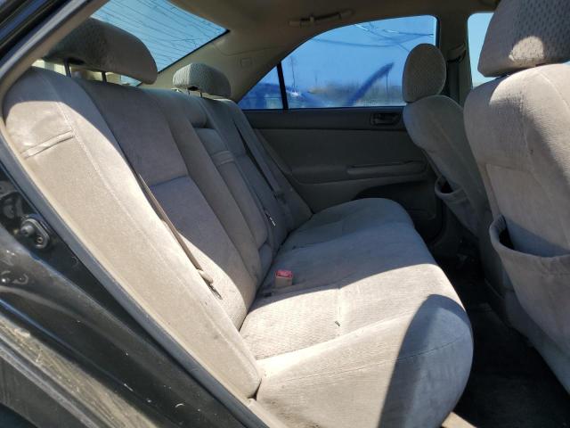 Photo 10 from auction – 2004 TOYOTA CAMRY LE with VIN 4T1BF30K54U077936