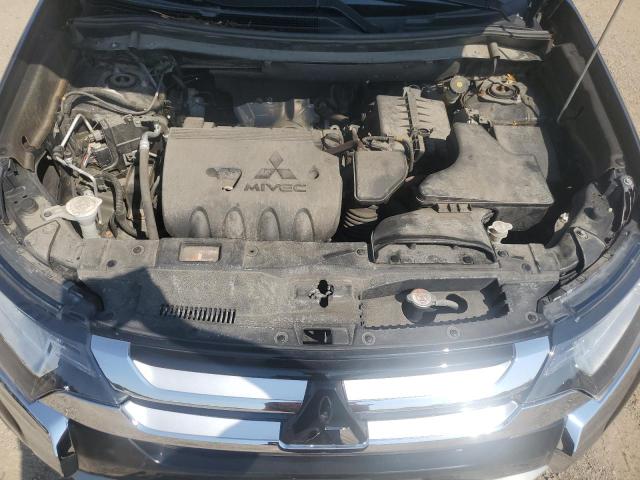 Photo 12 from auction – 2018 MITSUBISHI OUTLANDER with VIN JA4AD2A3XJZ004464