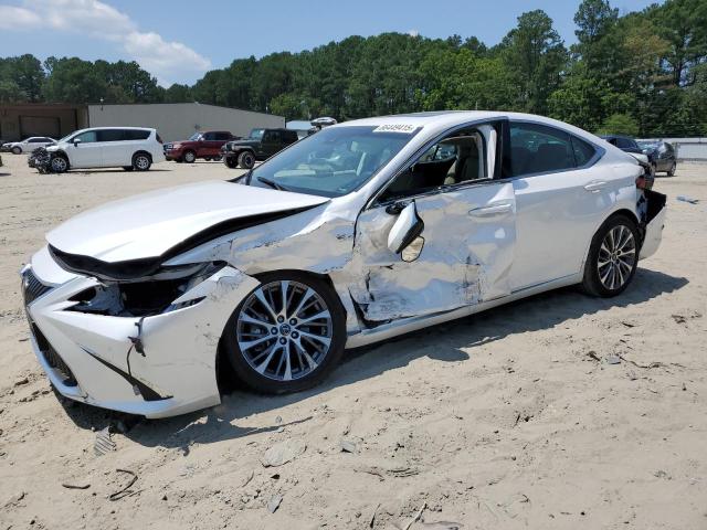 LEXUS ES 250 BAS 2021 with VIN 58AD11D16MU007027 - Photo from auction