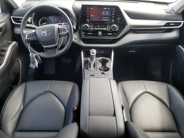Photo 8 from auction – 2022 TOYOTA HIGHLANDER with VIN 5TDGZRAH0NS115991