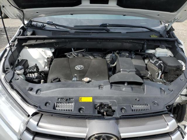 Foto 12 de la subasta – 2018 TOYOTA HIGHLANDER con VIN 5TDJZRFH3JS879942