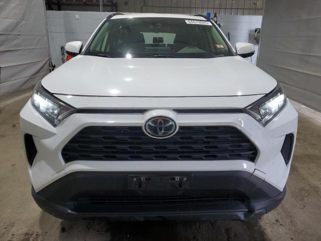 Photo 5 from auction – 2020 TOYOTA RAV4 LE with VIN JTMG1RFV2LD061673