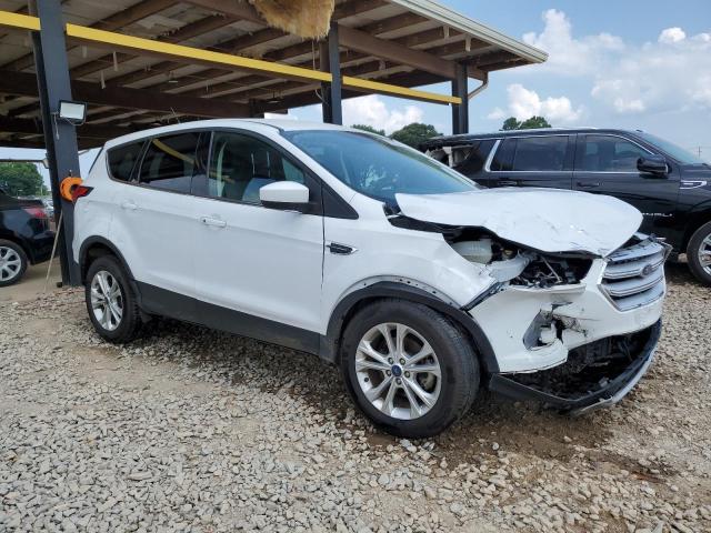 Photo 4 from auction – 2019 FORD ESCAPE SE with VIN 1FMCU0GD3KUB29612
