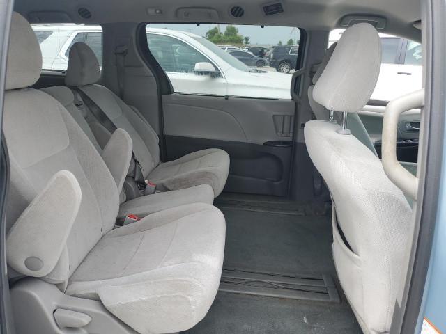 Photo 11 from auction – 2016 TOYOTA SIENNA LE with VIN 5TDKK3DC3GS690603