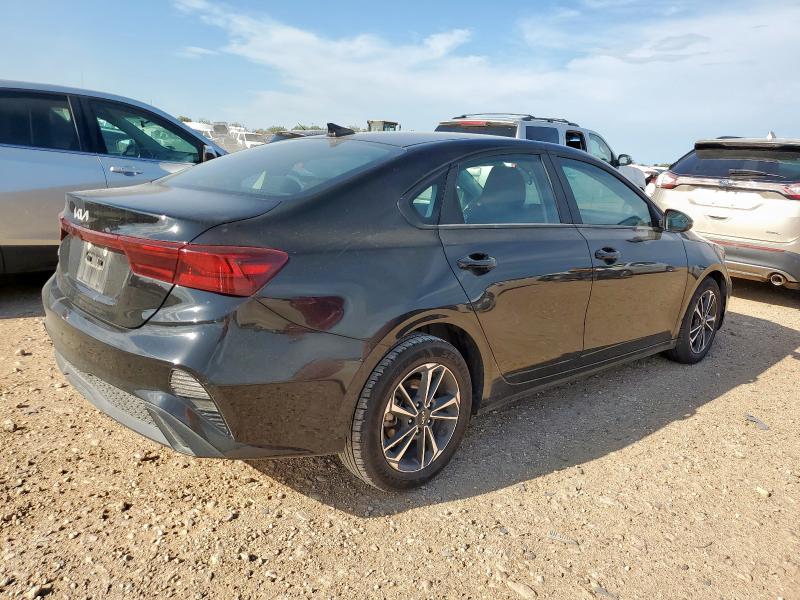 Photo 3 from auction – 2024 KIA FORTE LX with VIN 3KPF24AD2RE786045