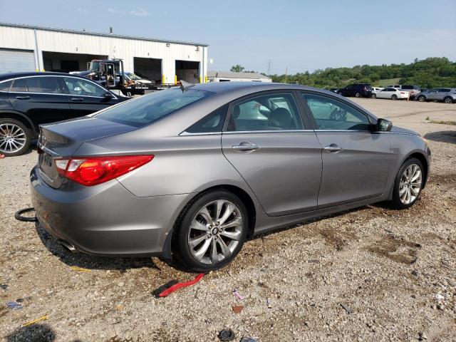 Photo 3 from auction – 2011 HYUNDAI SONATA SE with VIN 5NPEC4AC5BH142346