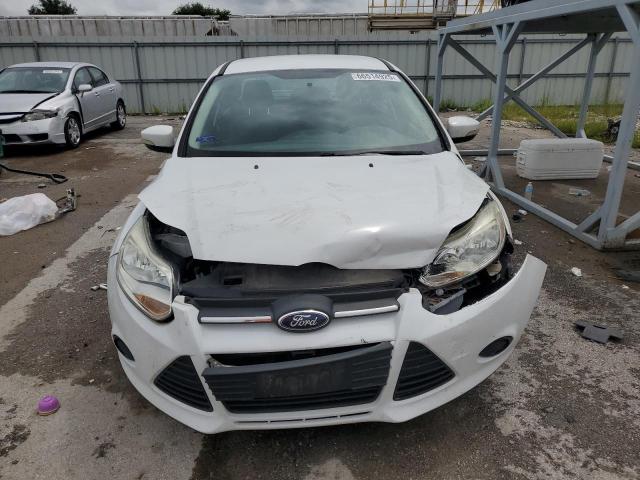 Foto 5 de la subasta – 2014 FORD FOCUS SE con VIN 1FADP3F25EL349139