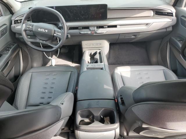 Photo 8 from auction – 2025 KIA EV9 WIND with VIN 5XYAFFS55SG003519