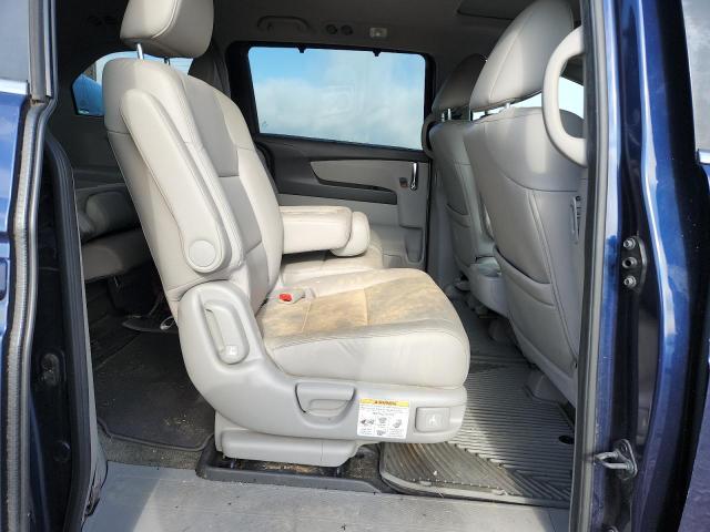 Photo 11 from auction – 2015 HONDA ODYSSEY with VIN 5FNRL5H64FB022405