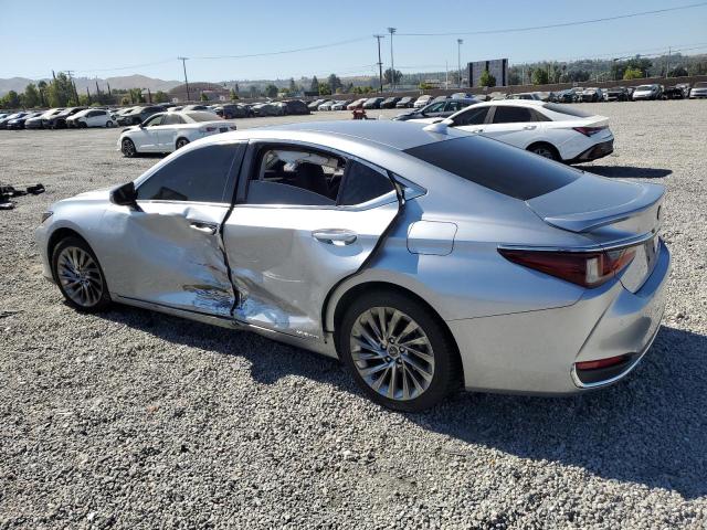 Photo 2 from auction – 2022 LEXUS ES 300H BA with VIN 58AEA1C16NU017628