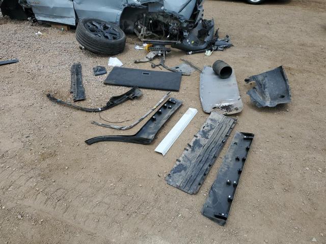Photo 13 from auction – 2023 RIVIAN R1S LAUNCH with VIN 7PDSGABL7PN010872