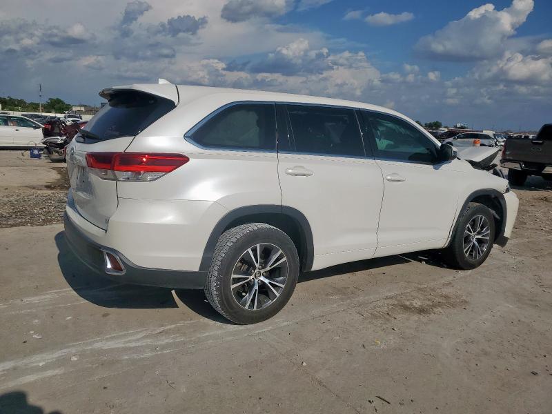 Photo 3 from auction – 2018 TOYOTA HIGHLANDER with VIN 5TDZZRFH9JS239950