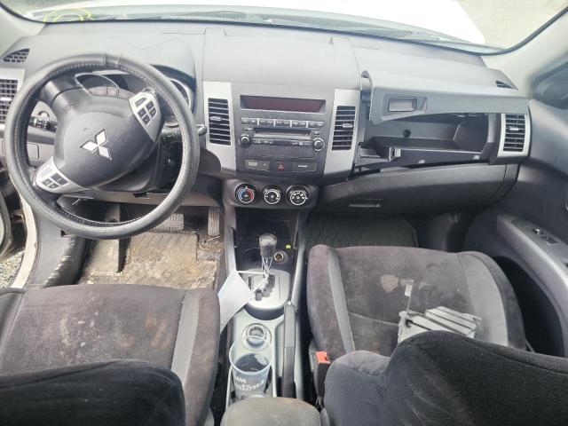 Photo 8 from auction – 2010 MITSUBISHI OUTLANDER with VIN JA4JT3AX1AZ601711