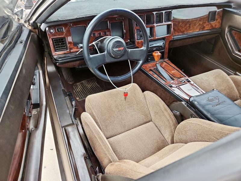 Photo 8 from auction – 1985 CHEVROLET CORVETTE with VIN 1G1YY0786F5125242
