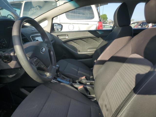 Photo 7 from auction – 2017 KIA FORTE LX with VIN 3KPFL4A7XHE115759