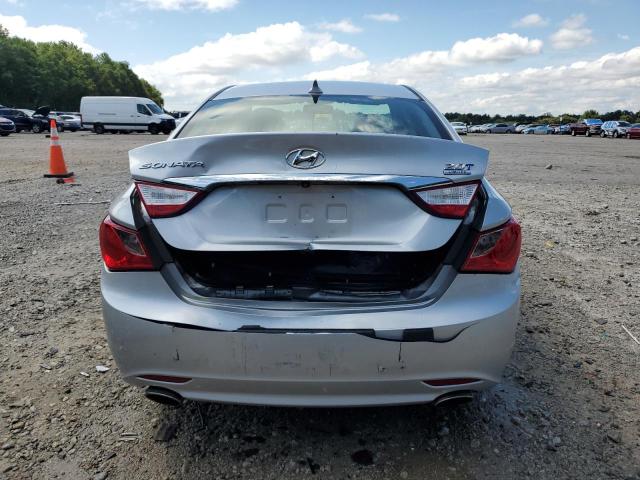 Photo 6 from auction – 2011 HYUNDAI SONATA SE with VIN 5NPEC4ABXBH304205