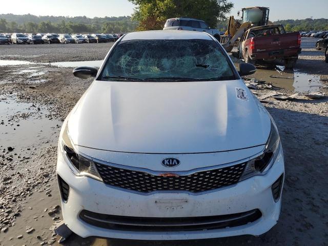 Photo 5 from auction – 2018 KIA OPTIMA with VIN 5XXGT4L30JG211766