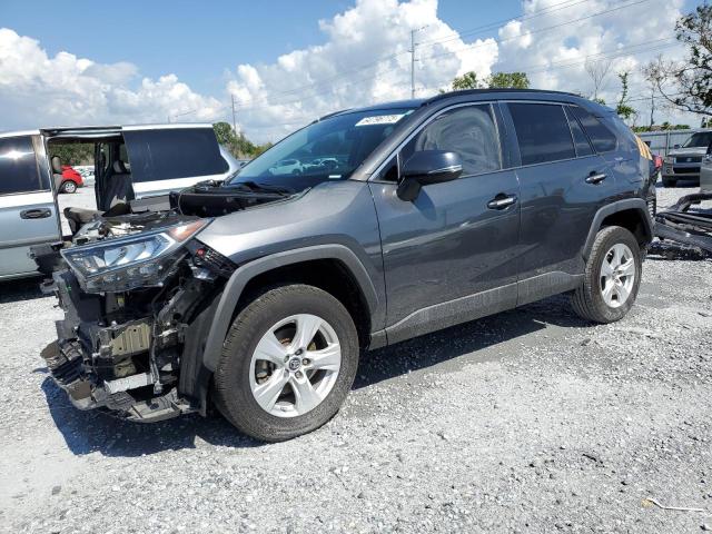 TOYOTA RAV4 XLE 2019 with VIN 2T3W1RFV5KC025295 - Photo from auction