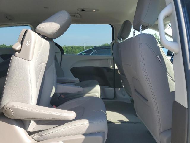 Photo 11 from auction – 2020 CHRYSLER VOYAGER with VIN 2C4RC1CG5LR237445