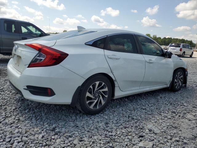 Photo 3 from auction – 2018 HONDA CIVIC EX with VIN 19XFC2F74JE037546