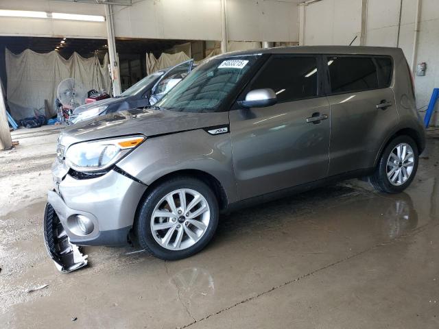 KIA SOUL + 2019 with VIN KNDJP3A5XK7652372 - Photo from auction