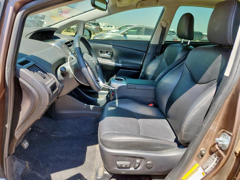 Photo 7 from auction – 2017 TOYOTA PRIUS V with VIN JTDZN3EU3HJ073343