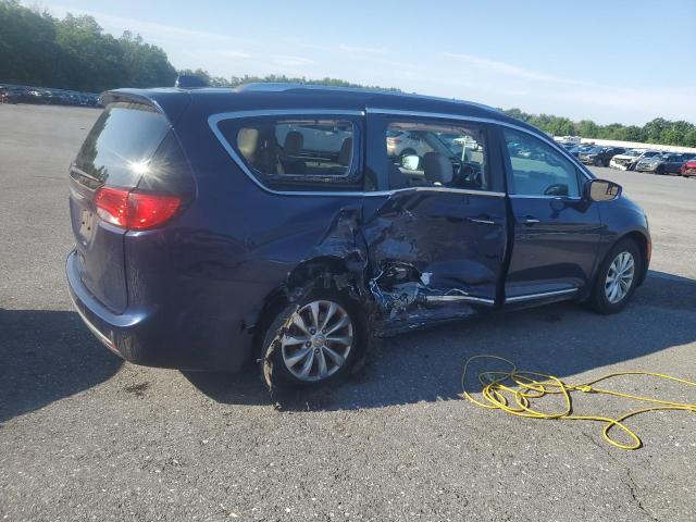Photo 3 from auction – 2018 CHRYSLER PACIFICA T with VIN 2C4RC1EG9JR114743