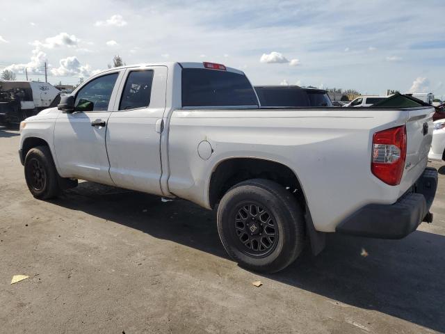Photo 2 from auction – 2015 TOYOTA TUNDRA DOU with VIN 5TFUM5F14FX061273