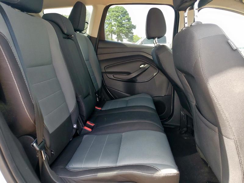 Photo 10 from auction – 2016 FORD ESCAPE SE with VIN 1FMCU0GX5GUB97105