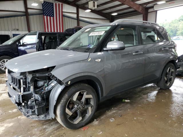 HYUNDAI VENUE SEL 2022 with VIN KMHRC8A32NU133019 - Photo from auction
