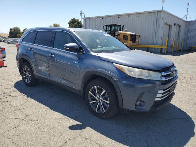 Photo 4 from auction – 2019 TOYOTA HIGHLANDER with VIN 5TDJGRFH9KS053572