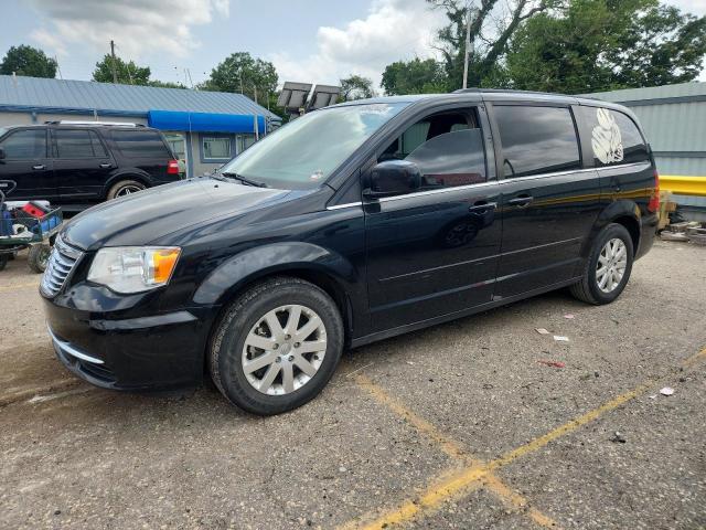 CHRYSLER TOWN & COU 2016 with VIN 2C4RC1AG9GR111954 - Photo from auction