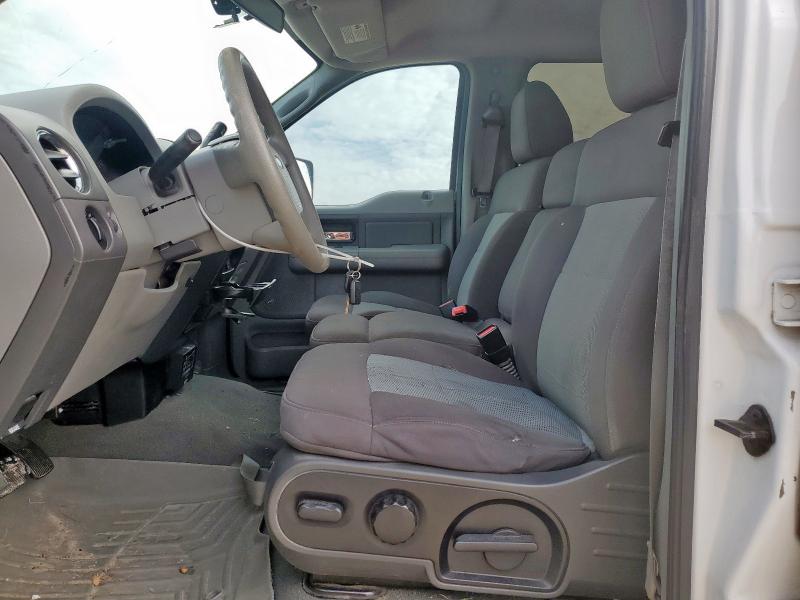 Photo 7 from auction – 2006 FORD F150 XLT with VIN 1FTRW12W86FB05517