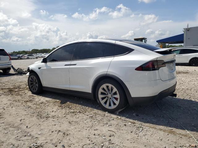 Photo 2 from auction – 2020 TESLA MODEL X with VIN 5YJXCDE47LF262354